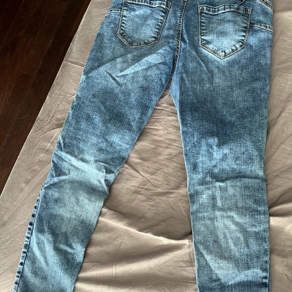 Roadrunner Apparel Jeans - Picture 4 of 5